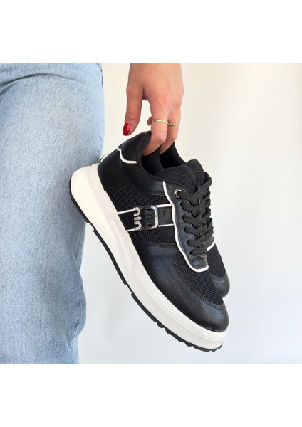 Tanwe Siyah Cilt Bağcıklı Spor Ayakkabı - Lisinya modelleri