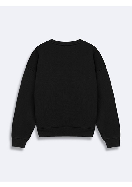 Sıfır Yaka Sloganlı Uzun Kollu Basıc Siyah Sweatshırt fiyatları