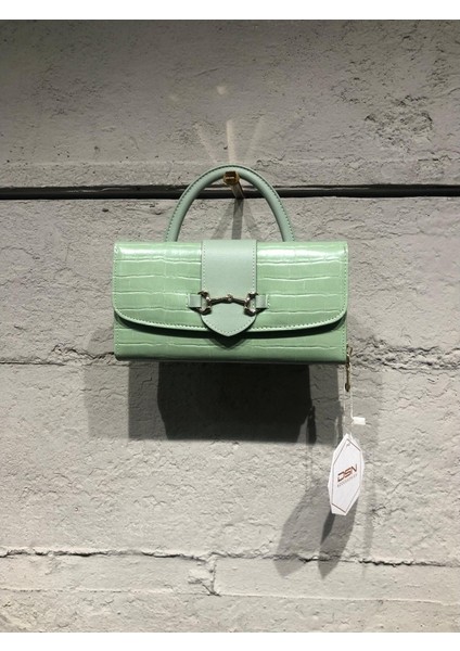 B35113 Bayan Omuz Çantası