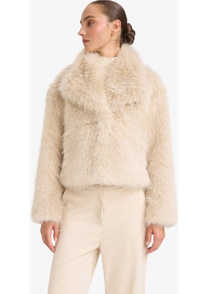 Regular Fit Kısa Suni Kürk F2606AX25WN