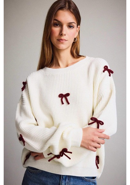 Kayık Yaka Fiyonk Detaylı Kazak G3337AX25AU fırsatları