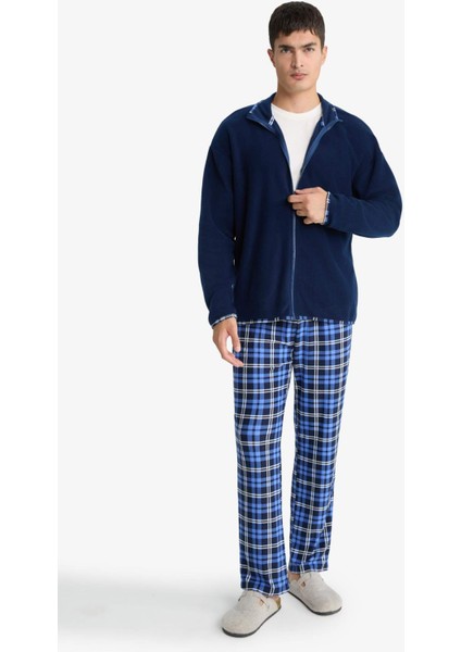 Regular Fit Cepli Polar Kareli Pijama Altı G2730AX25WN fırsatları