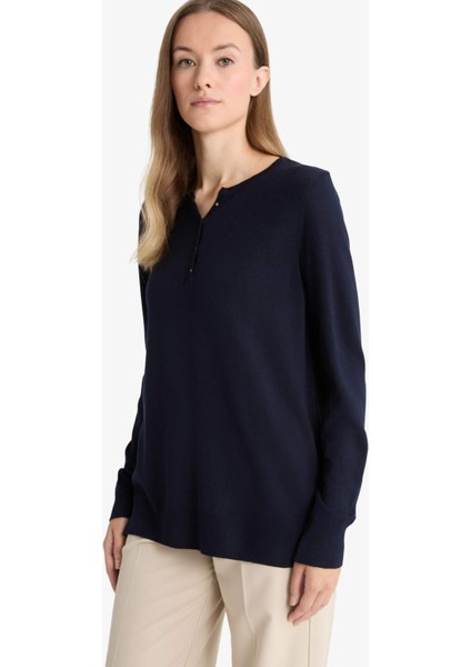 Regular Fit V Yaka Kazak E9145AX25AU modelleri