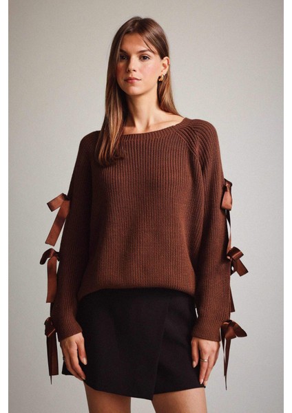 Kayık Yaka Fiyonk Detaylı Kazak G3338AX25AU modelleri