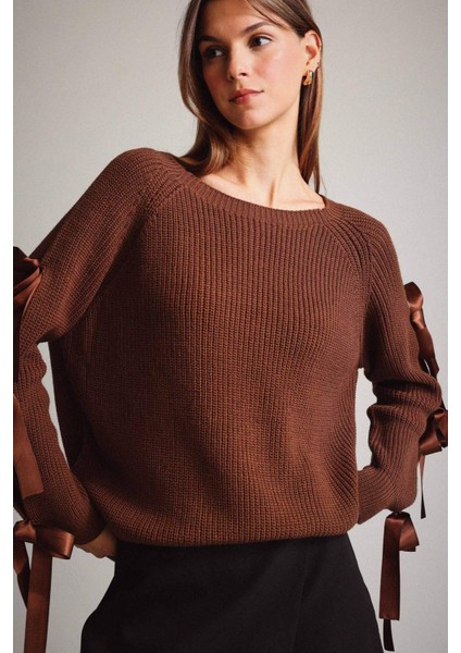 Kayık Yaka Fiyonk Detaylı Kazak G3338AX25AU fırsatları