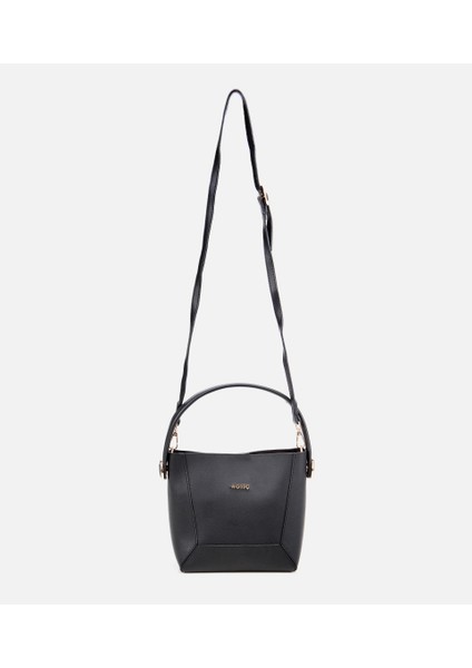 03CAH308610A100 KADIN Siyah Omuz Çantası fiyatları