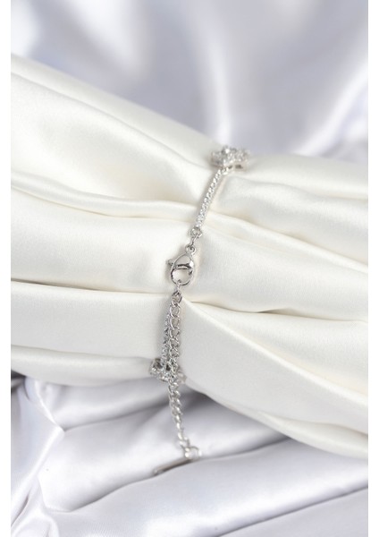 Pirinç Gümüş Renk Yıldız Model Kadın Bileklik - Lisinya