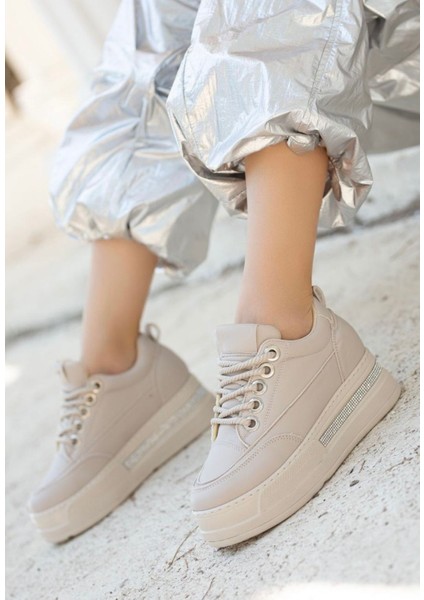 Lulu Bej Cilt Bağcıklı Spor Ayakkabı - Lisinya