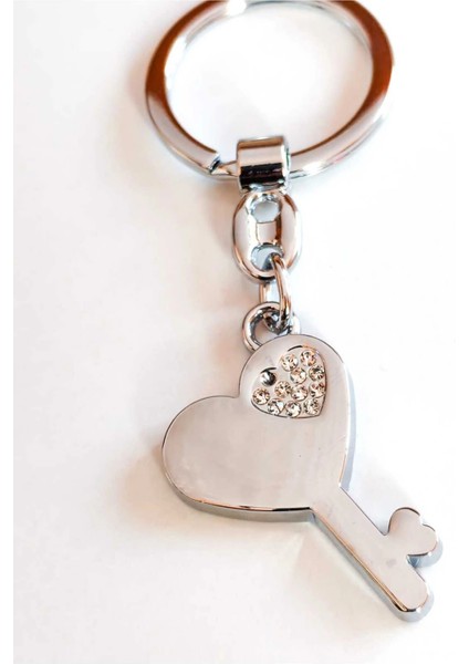 Üzeri Taşlı Kalp ve Anahtar Şeklinde Metal Anahtarlık
