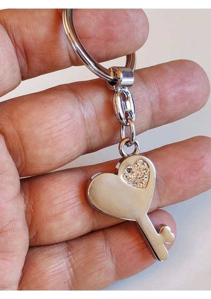 Üzeri Taşlı Kalp ve Anahtar Şeklinde Metal Anahtarlık
