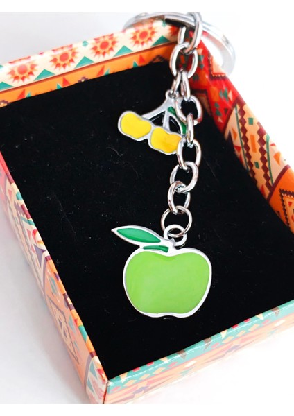 Sarı ve Yeşil Elmalarla Metal Anahtarlık