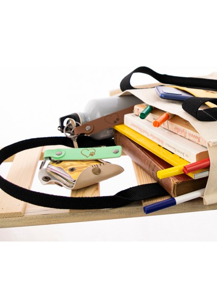 Gemi Figürlü Mezuniyet Hediyesi Anahtarlık, Denizcilik Ruhunu Taşıyanlara Kalıcı Anı, Kırmızı-Pudra modelleri