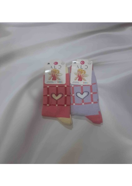 Pembe 4'lü Renkli Kalp Desenli %80 Pamuk Cotton %15 Polyamide %5 Elastan Kız Çocuk Soket Çorap 9-10 yaş modelleri