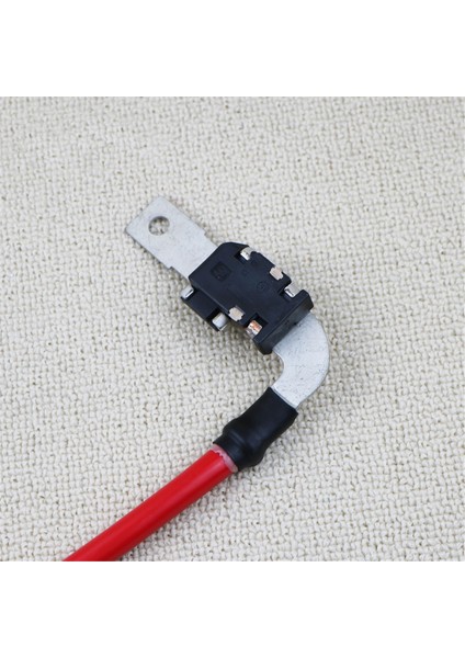 31343764 31412136 Akü Pozitif Sigorta Baş Hattı Kablo Bağlantı Teliyle Volvo S60 S80 XC60 V60 S80 XC70 (Yurt Dışından) fırsatları