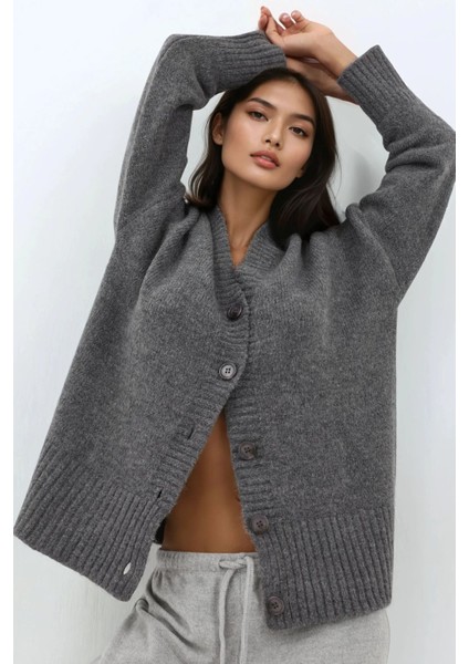 Kadın Kalın V-Yaka Örgü Hırka Gri