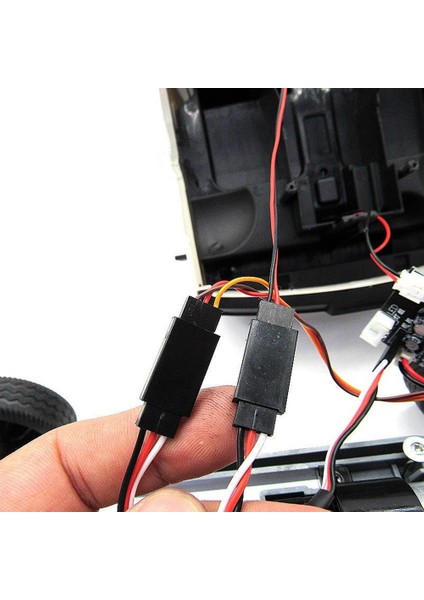 LED Çatı Lambası Işıkları Çubuk Wpl D12 C14 C24 C34 Mn D90 MN99S Rc Araba Yükseltme Parçaları Aksesuarları (Yurt Dışından) modelleri