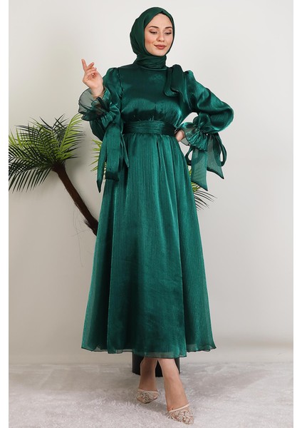 Mişa Tesettür Elbise Zümrüt fırsatları