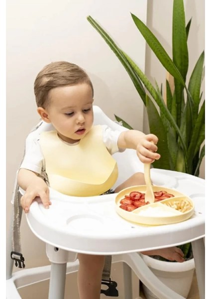 Mdb Sarı 3’lü Silikon Yemek Seti – Önlük + Diş Kaşıyıcılı Kaşık + Vakumlu Tabak modelleri