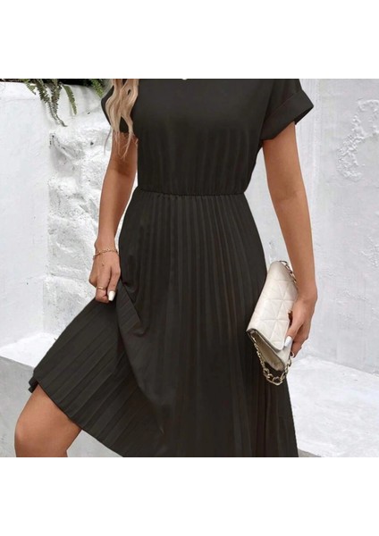 Mdb Kadın Kısa Kollu Yakası Açık Belden Lastikli Pileli Kısa Ithal Krep Elbise modelleri