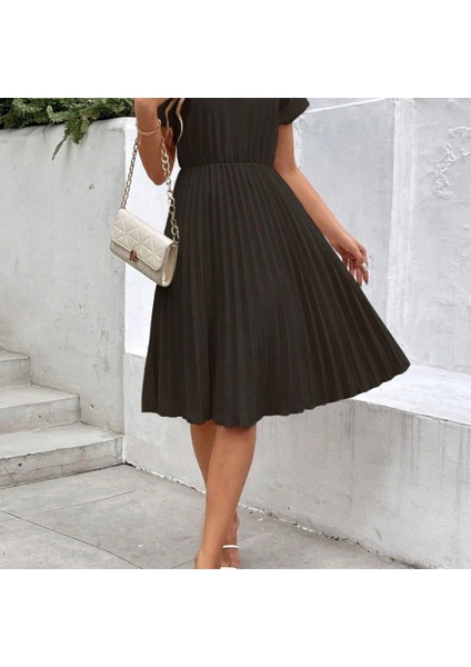 Mdb Kadın Kısa Kollu Yakası Açık Belden Lastikli Pileli Kısa Ithal Krep Elbise indirimleri