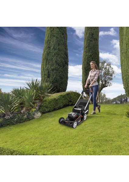 Worx WG749E 40VOLT 4.0AH. Li-Ion 46CM Profesyonel Kömürsüz Şarjlı Çim Biçme fırsatları