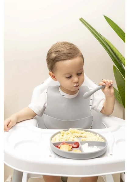 Mdb Gri 3’lü Silikon Yemek Seti – Önlük + Diş Kaşıyıcılı Kaşık + Vakumlu Tabak fiyatları