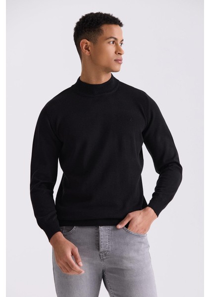 Sıyah Slim Fit Yarım Balıkçı Yaka Erkek Triko indirimleri