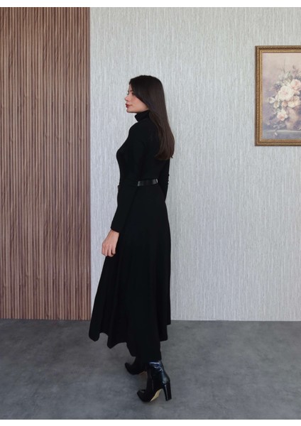 Dik Yaka Uzun Triko Elbise indirimleri