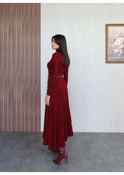 Dik Yaka Uzun Triko Elbise indirimleri