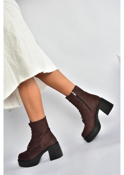 V726681502 Kahverengi Süet Kalın Topuklu Bağcıklı Kadın Bot fırsatları
