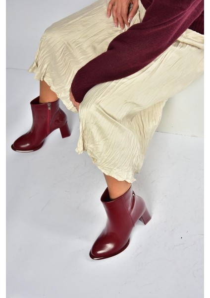 V590166308 Bordo Rugan Kalın Topuklu Klasik Kadın Bot