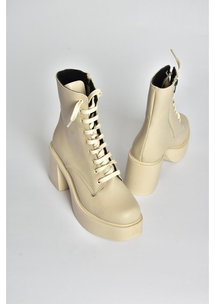 V726681509 Bej Kalın Topuklu Bağcıklı Kadın Bot