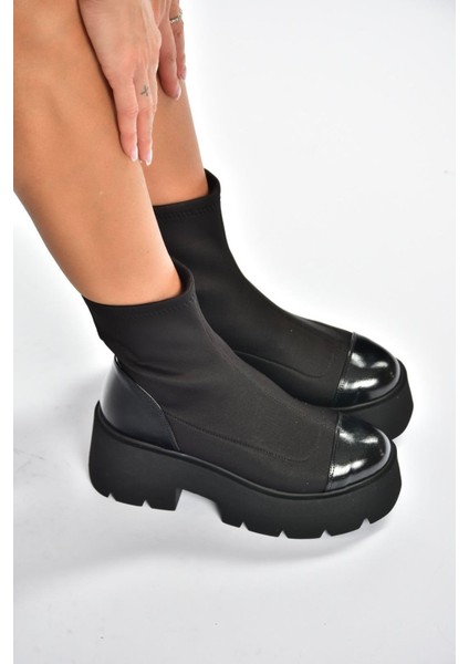 V272902904 Siyah Kumaş Kalın Tabanlı Kadın Bot modelleri