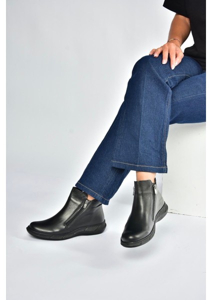V398577603 Siyah Hakiki Deri Kadın Bot