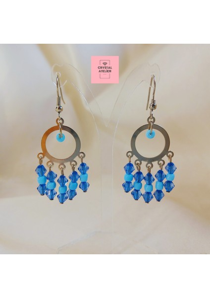 Mavi Kristal Boncuklu Sallantılı Halka Küpe – Işıltılı Kadın Küpe, Zarif Boncuklu Takı, Hediyelik Şık Sallantılı Küpe, Modern Halka Tasarım, Günlük ve Özel Gün Aksesuarı modelleri