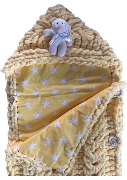 0674 El Örgüsü Puffy Iplik Kundak Bebek Battaniyesi / 0 - 2 Yaş