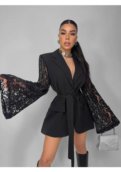 Budaphest Dantel Detaylı Ceket Elbise