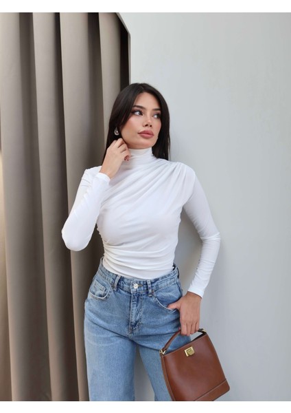 Omuz Bel Pile Detaylı Bluz fırsatları