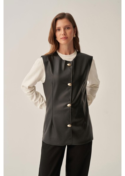 Siyah-Gold Düğmeli Süetli Deri Yelek fırsatları
