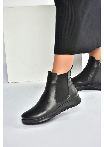 V324501103 Siyah Hakiki Deri Kadın Bot