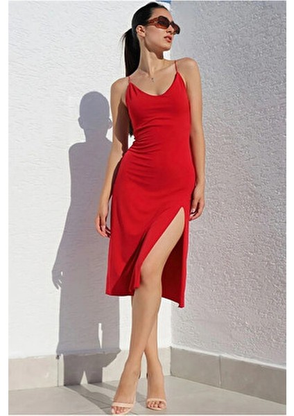 Kadın Sırt Dekolte Gecelik Elbise