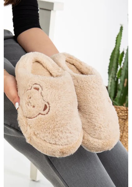 Kadın Ev Terliği Peluş Terlik Çeyiz ve Bohça Terliği Ses Yapmaz Kalın Taban modelleri