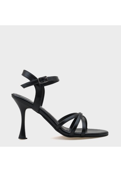 Stefanie Yuvarlak Burunlu Bantlı Orta Topuklu Kadın Sandalet