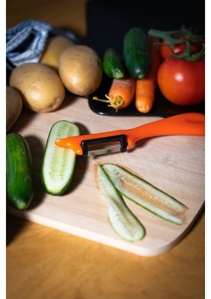 Simli Turuncu Dikey Soyacak – Paslanmaz Alman Çeliği, Ergonomik Sap, Çift Yönlü Kesici Ağız fiyatları