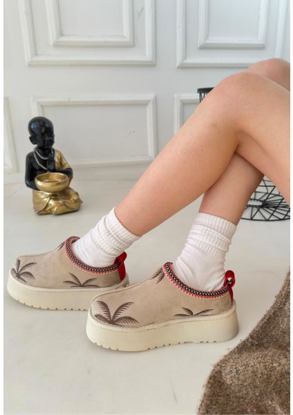 Bej Süet Bot modelleri