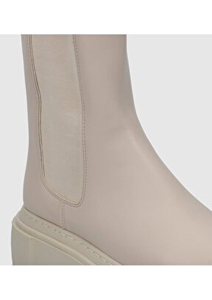 Bej Kadın Bot indirimleri