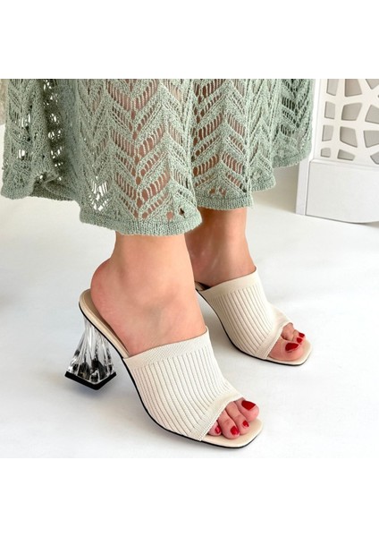 Ten Triko Topuklu Terlik fırsatları