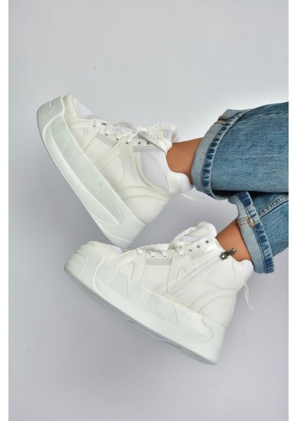 V973019109 Beyaz Kalın Tabanlı Kadın Spor Ayakkabı Sneakers