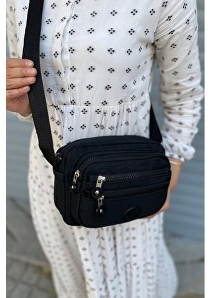 Kadın Siyah Krinkıl Çapraz Askılı Omuz Çantası Ergonomik Tasarımlı Basic Koleksiyon