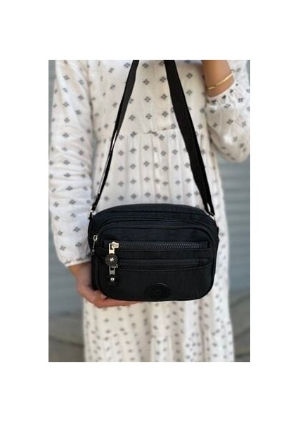 Kadın Siyah Krinkıl Çapraz Askılı Omuz Çantası Ergonomik Tasarımlı Basic Koleksiyon modelleri